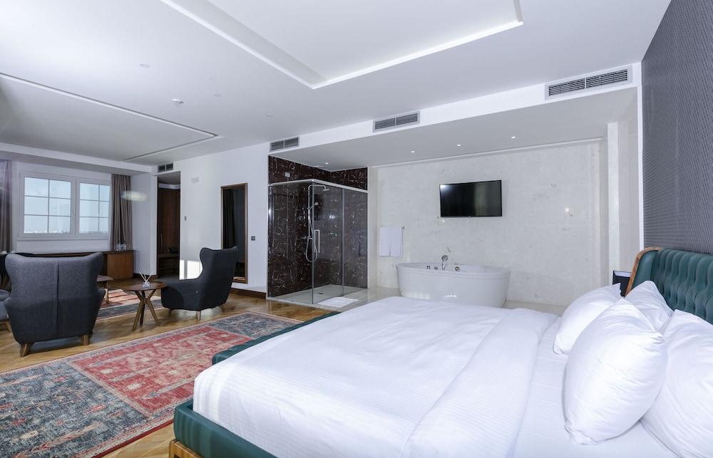 Prestige Resort Durres Qerret ภายนอก รูปภาพ