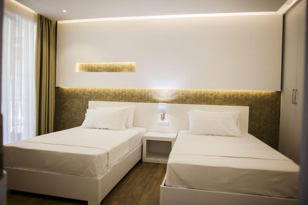 Prestige Resort Durres Qerret ภายนอก รูปภาพ